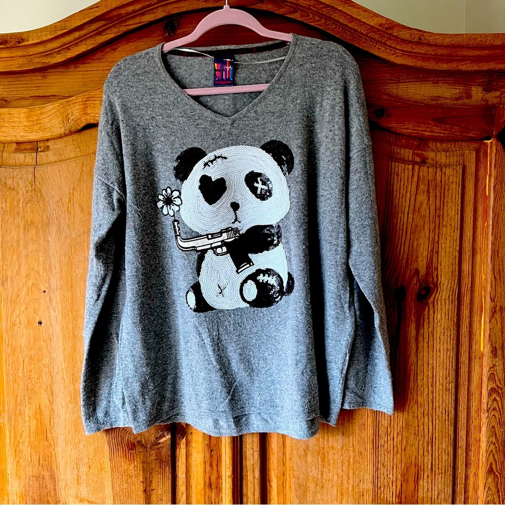 Sweater with sequins